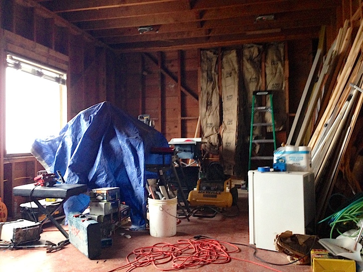 Travail intestinal de rénovation à domicile - devriez-vous acheter une propriété fixer-supérieure?