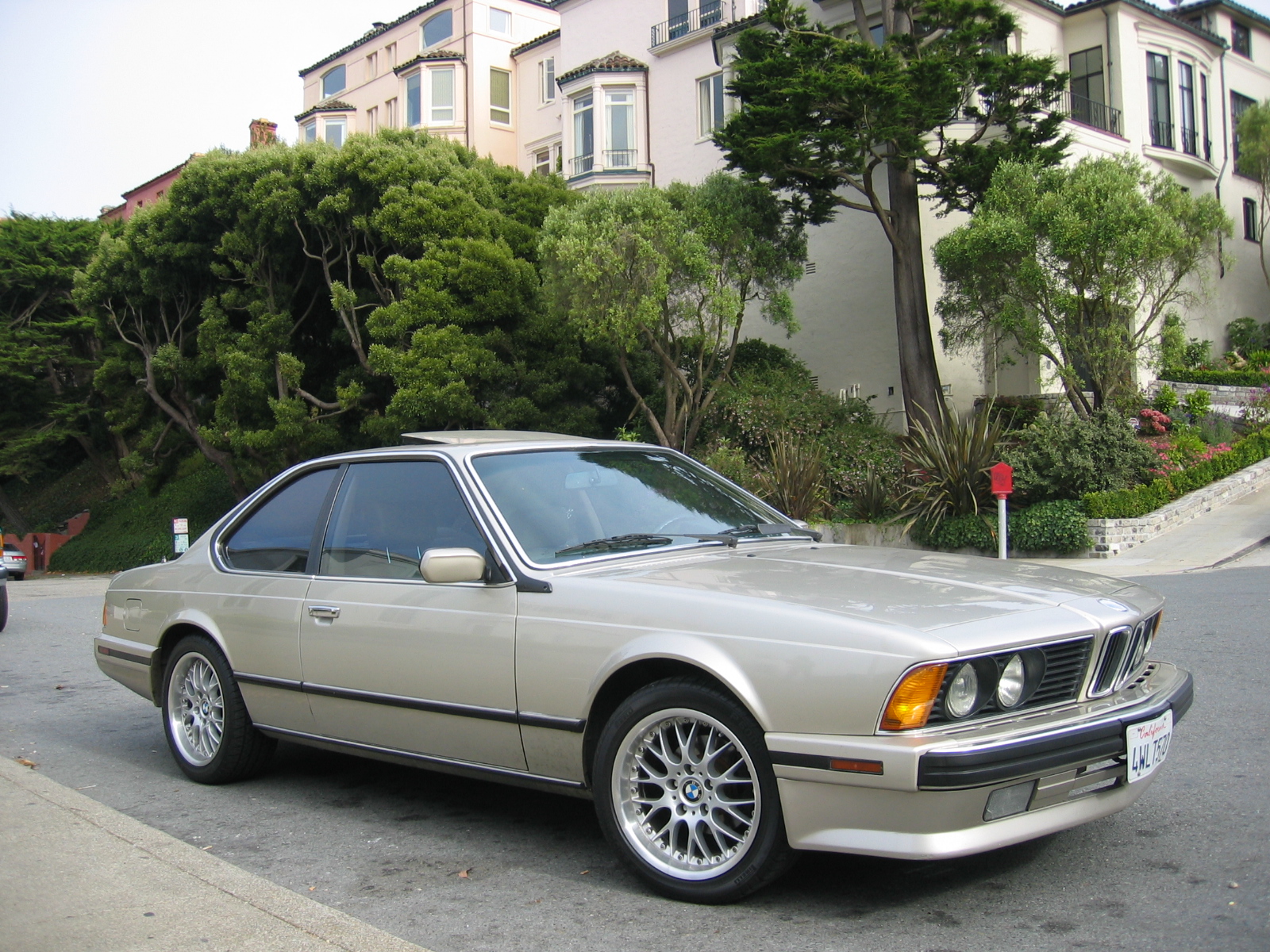IMG_1492 1989 BMW 635i Coupé - Assistance routière