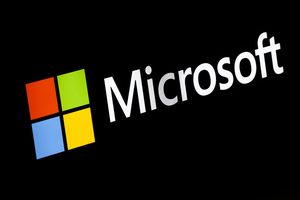 Le logo Microsoft est visible lors du 16e Congrès économique européen
