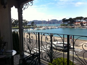 Balcon donnant sur la baie