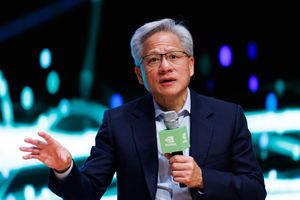 Jensen Huang, PDG de Nvidia Corp., lors d'une conférence de presse en marge du sommet des PDG de l'APEC à Gyeongju, en Corée du Sud, le vendredi 31 octobre 2025.
