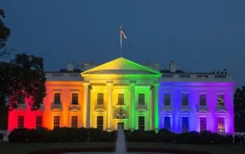 La Maison Blanche aux couleurs de l'arc-en-ciel célèbre le mariage gay